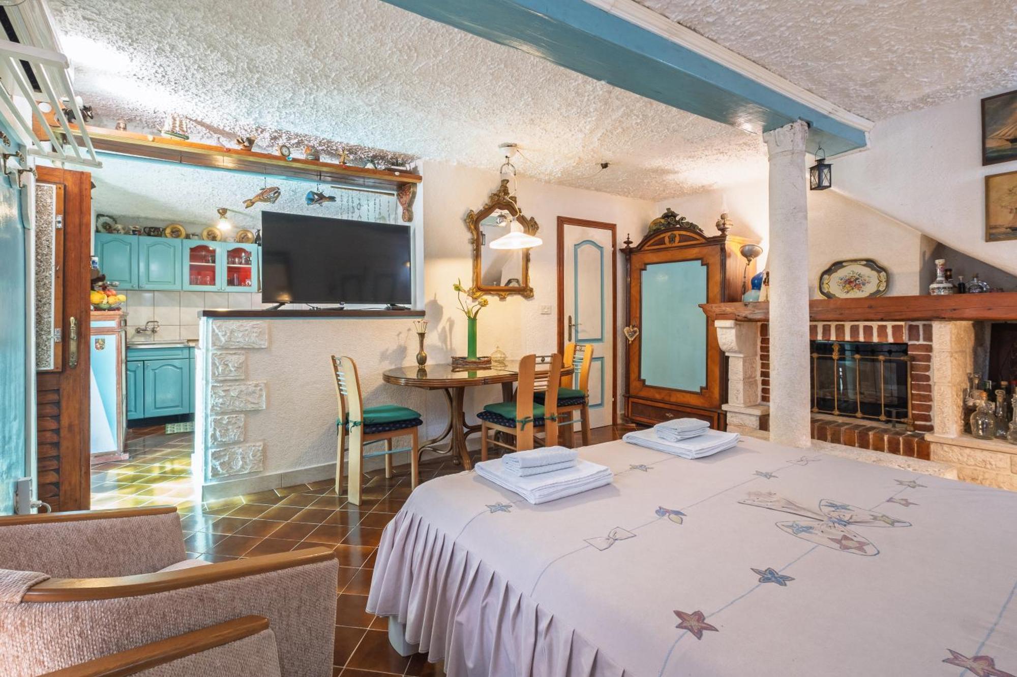 Bluemarine Rooms & Apartments เปราสต์ ภายนอก รูปภาพ
