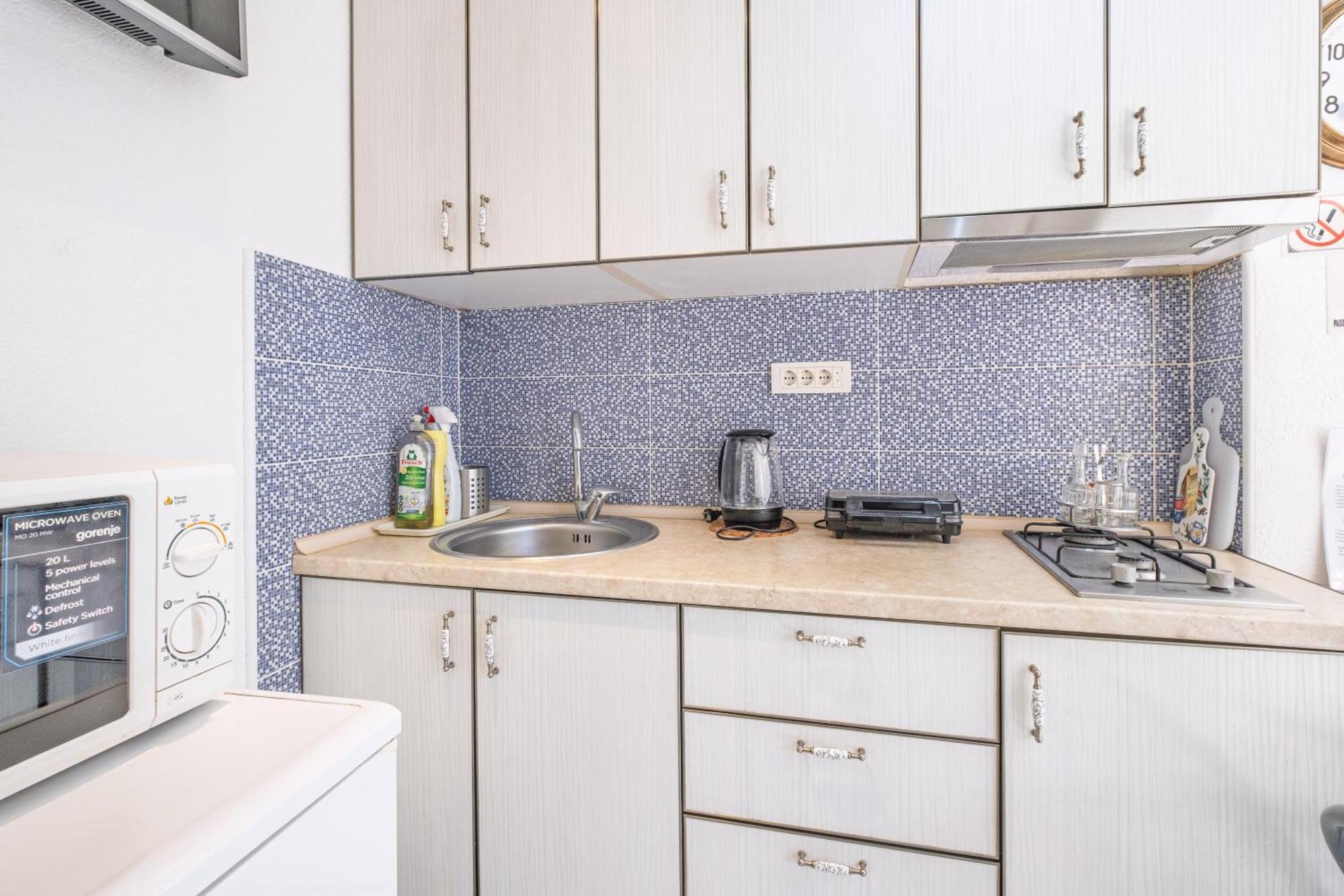 Bluemarine Rooms & Apartments เปราสต์ ภายนอก รูปภาพ