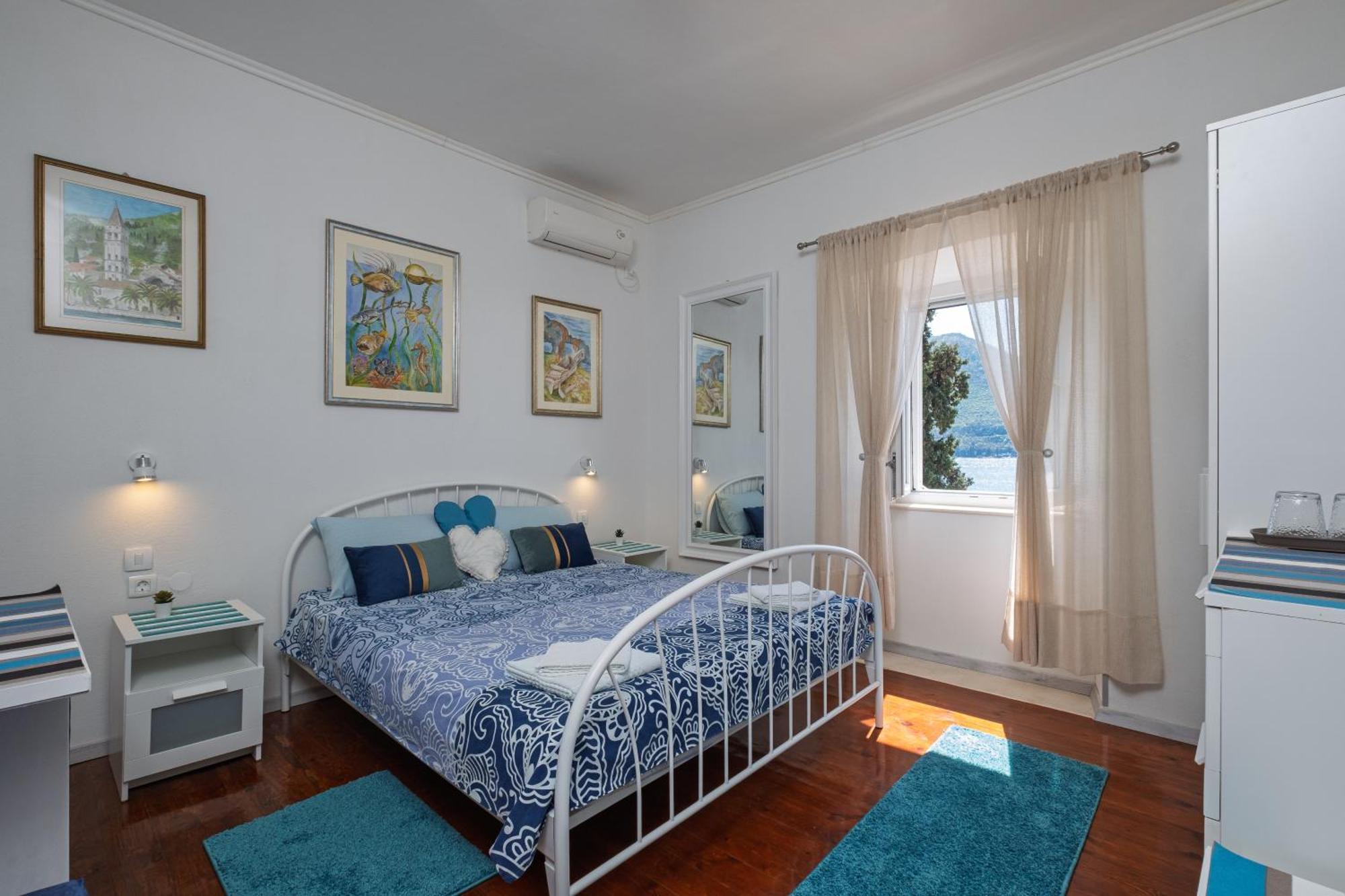 Bluemarine Rooms & Apartments เปราสต์ ภายนอก รูปภาพ